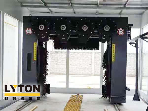 享受加油站全自动洗车机免费洗车过程中爱车勿熄火的原因看这里!