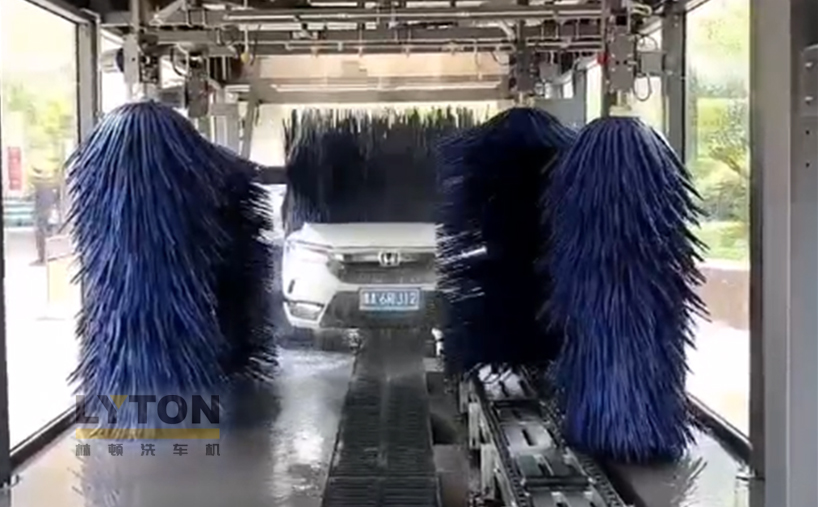 杭州萧山区一加油站引入林顿 FX11 全自动洗车机 升级便民服务